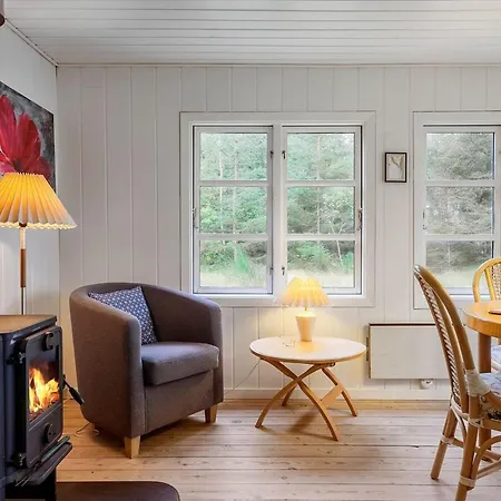 Patti - 700m From The Sea By Interhome Feriehus